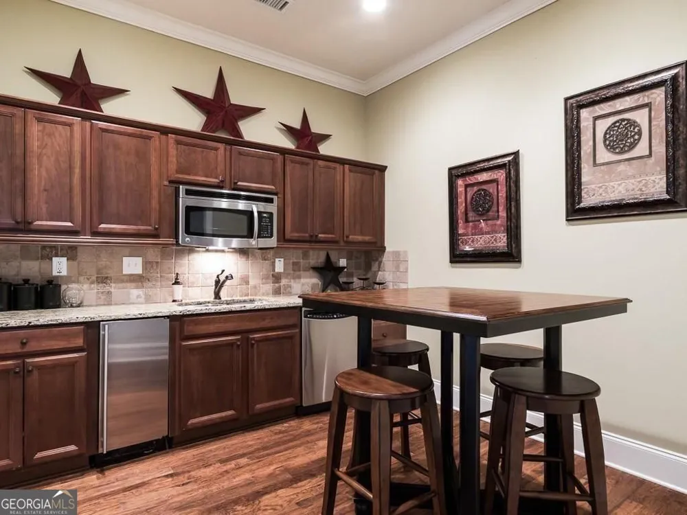 11147 Brookhavenclub DR Johns Creek, GA 30097