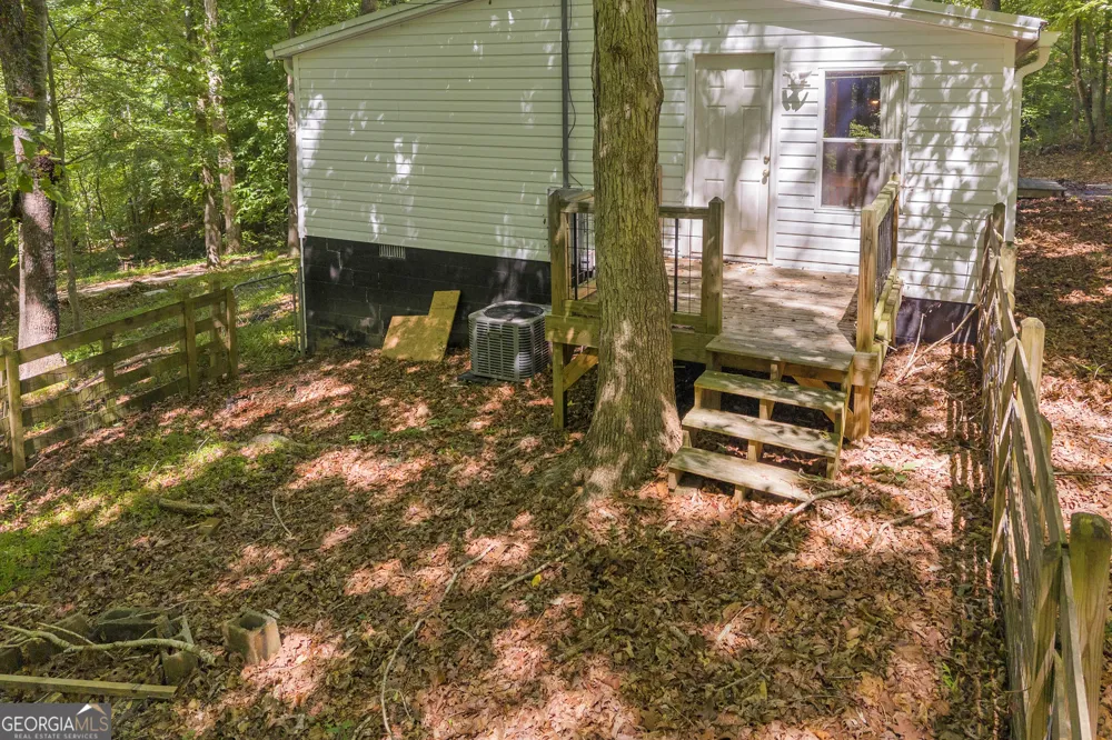 114 Lake Harbor TRL Martin, GA 30557