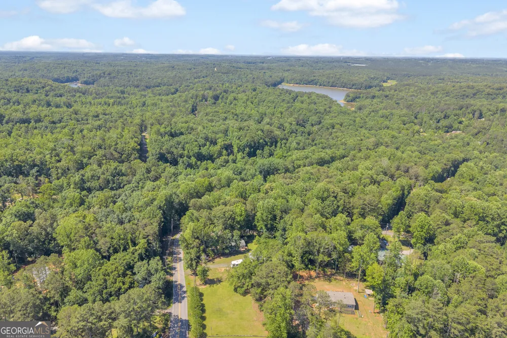 114 Lake Harbor TRL Martin, GA 30557
