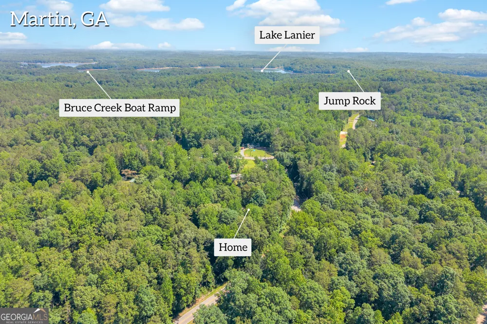 114 Lake Harbor TRL Martin, GA 30557