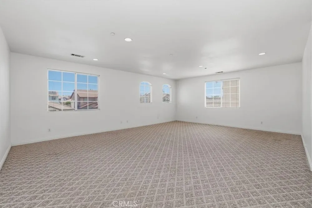 15559 Sharon Court Fontana, CA 92336