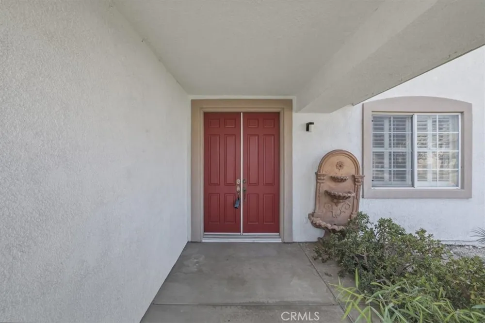 15559 Sharon Court Fontana, CA 92336