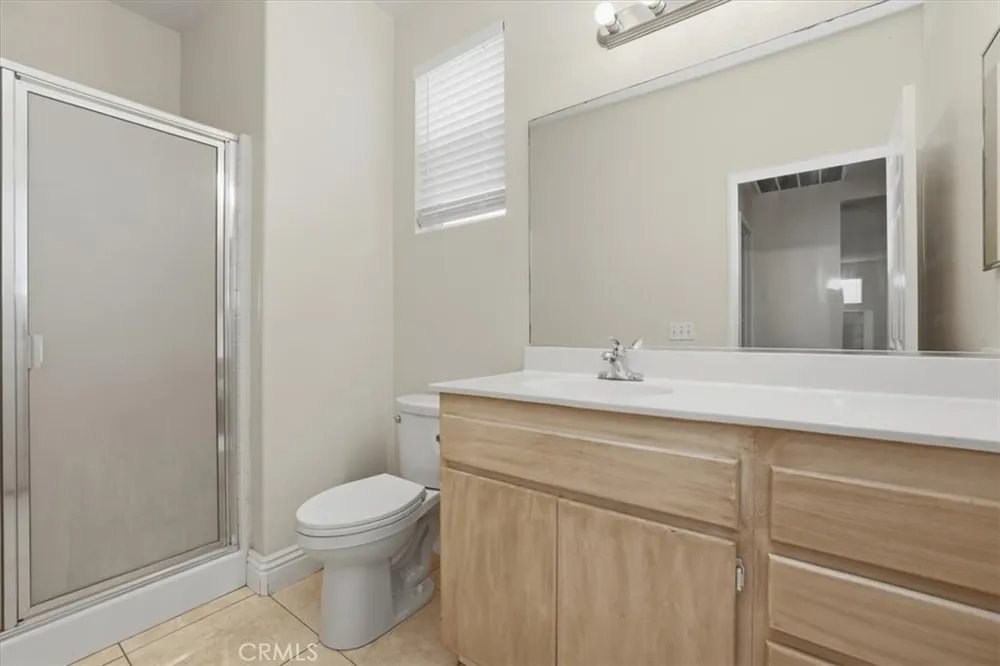 15559 Sharon Court Fontana, CA 92336