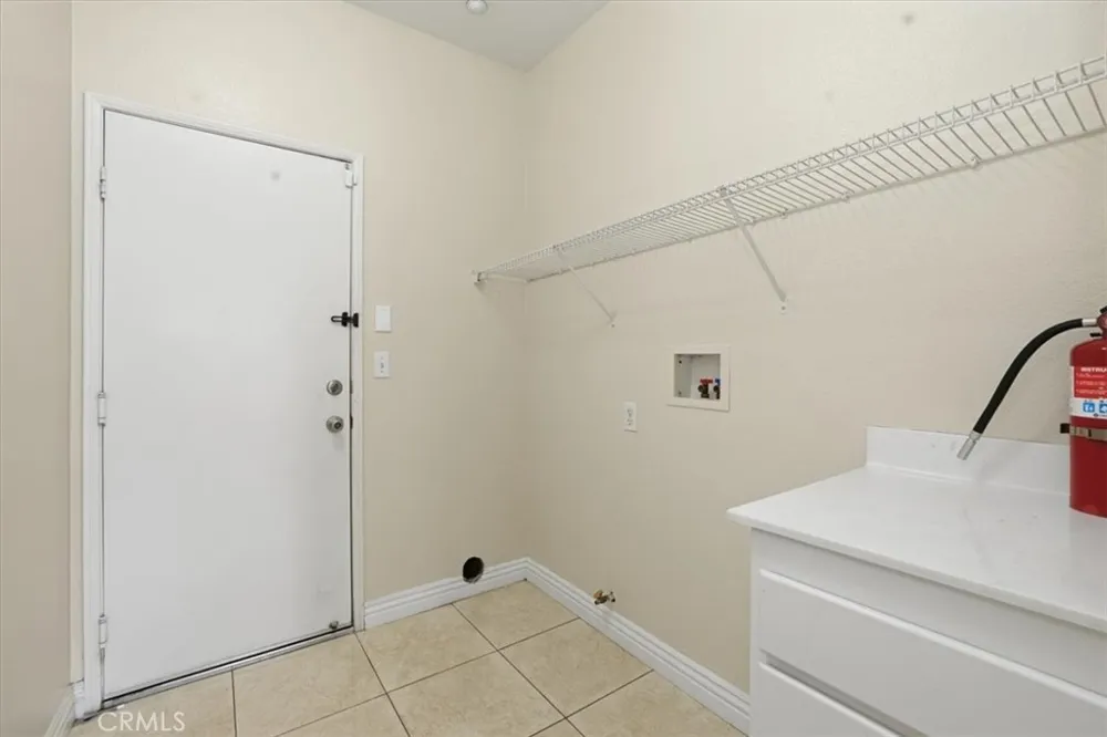15559 Sharon Court Fontana, CA 92336