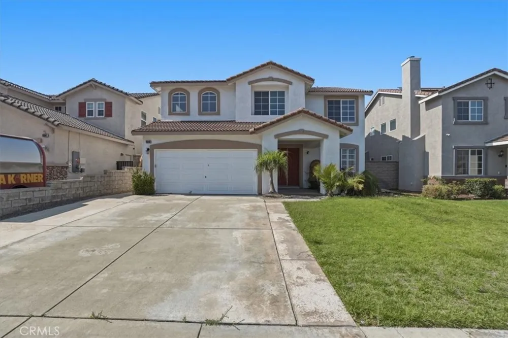 15559 Sharon Court Fontana, CA 92336