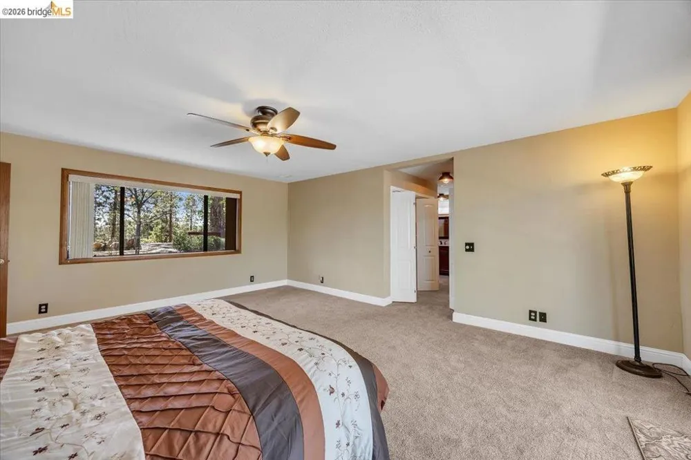 10421 Dexter Ln Coulterville, CA 95311