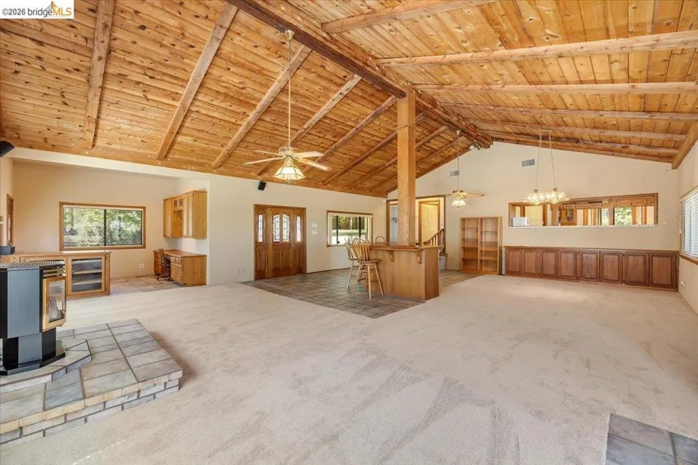 10421 Dexter Ln Coulterville, CA 95311