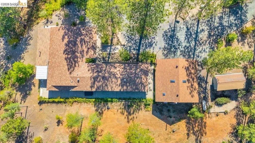 10421 Dexter Ln Coulterville, CA 95311