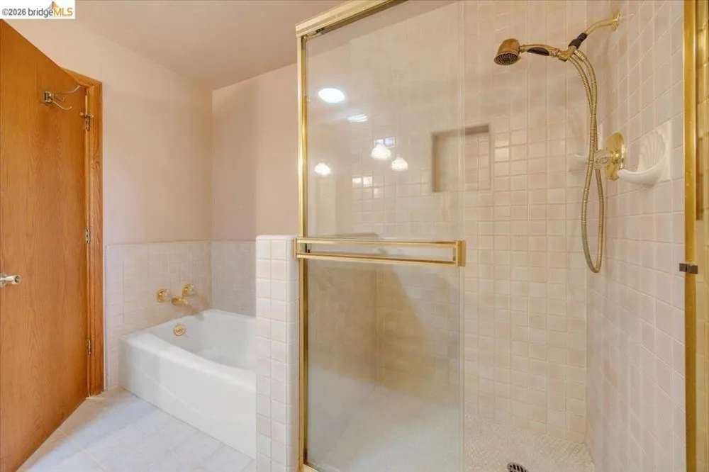 10421 Dexter Ln Coulterville, CA 95311