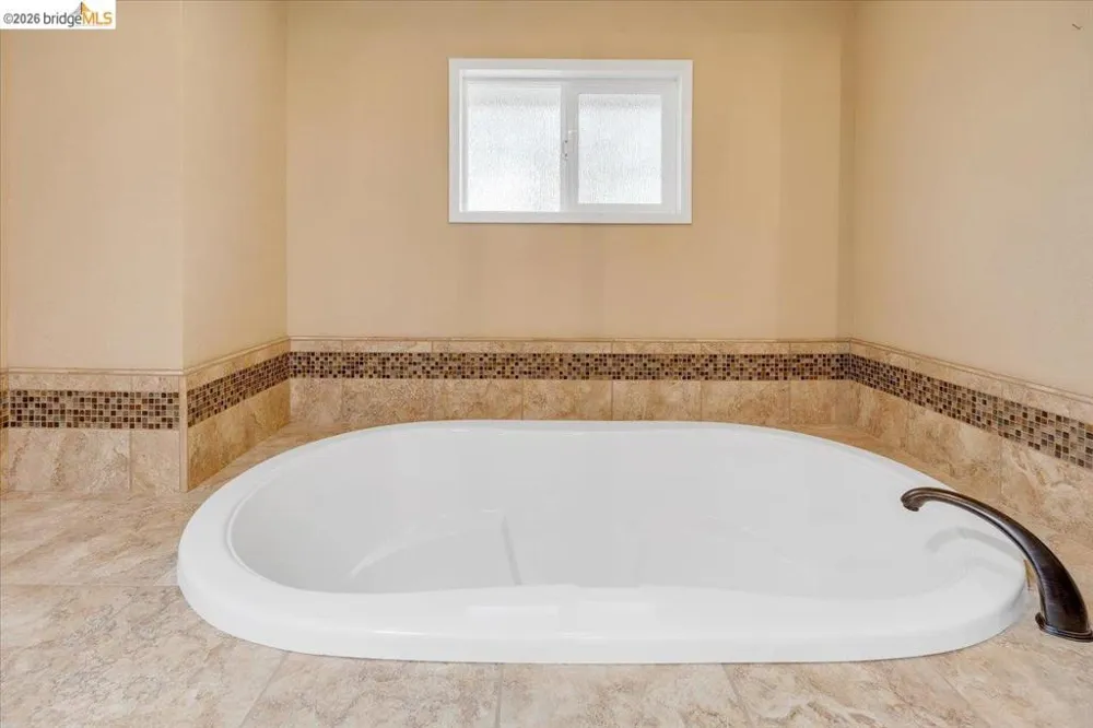 10421 Dexter Ln Coulterville, CA 95311