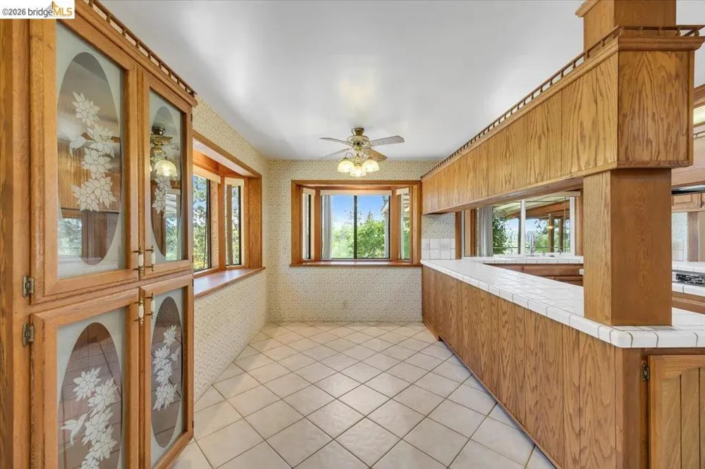 10421 Dexter Ln Coulterville, CA 95311