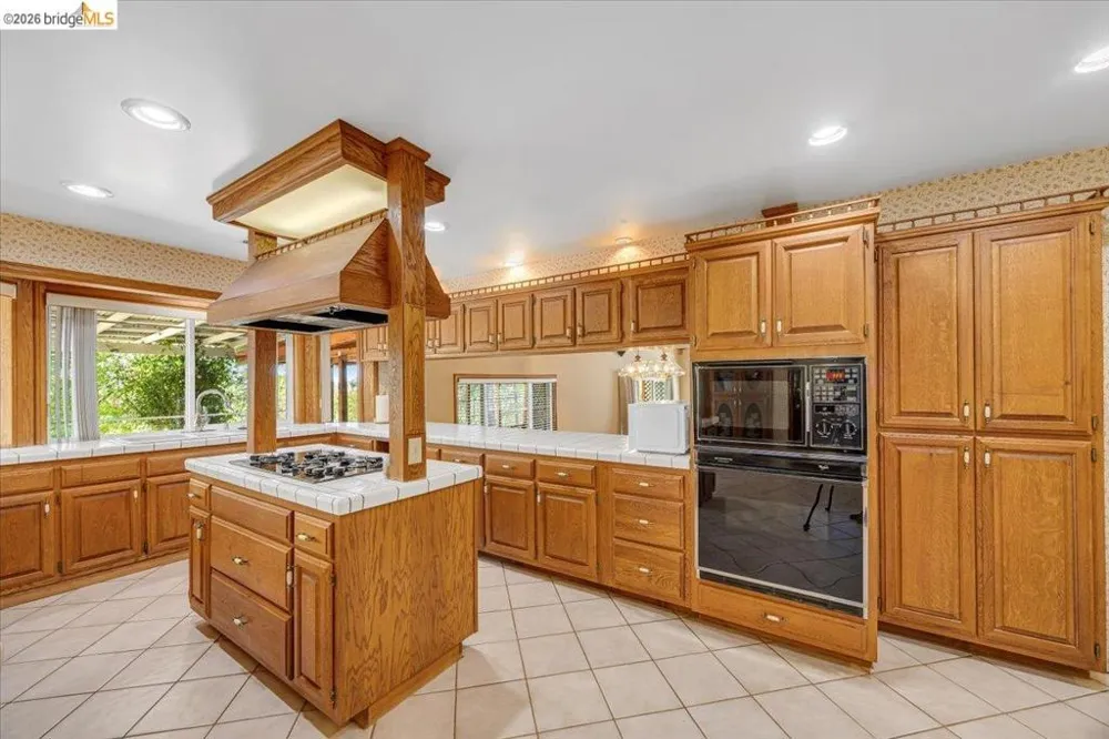 10421 Dexter Ln Coulterville, CA 95311