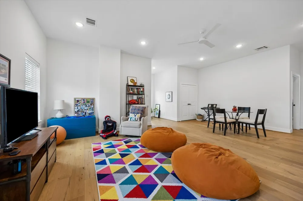 917 Moody Street Houston, TX 77009