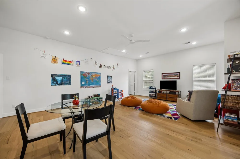 917 Moody Street Houston, TX 77009