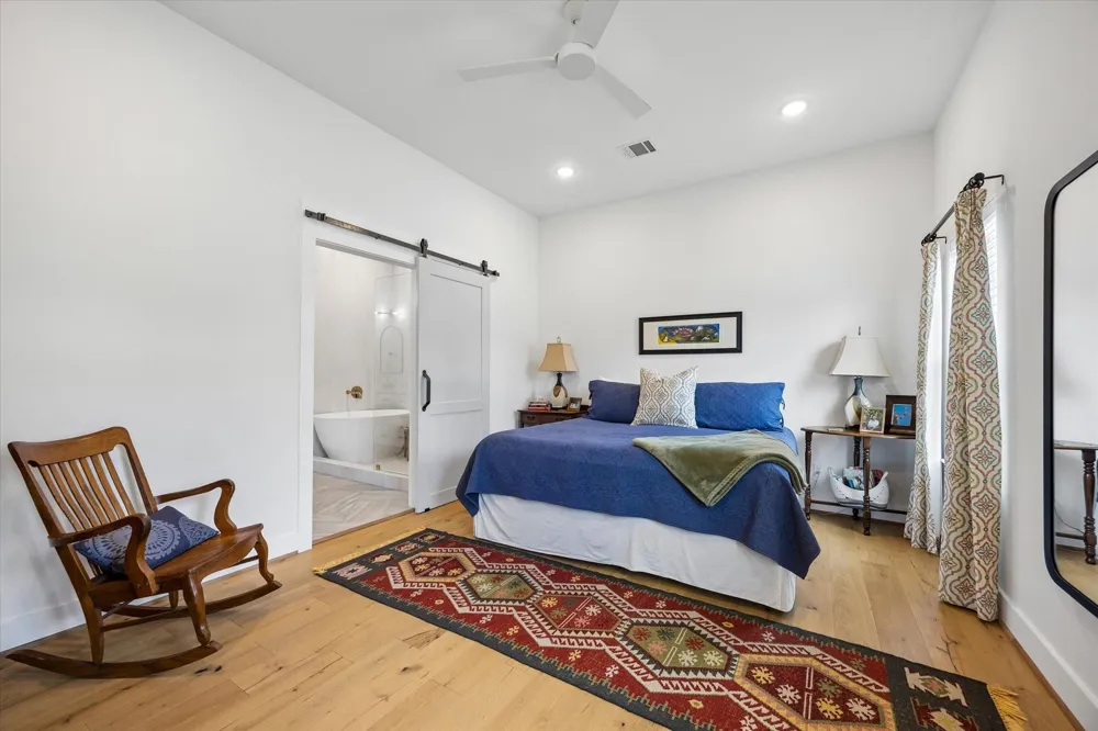 917 Moody Street Houston, TX 77009