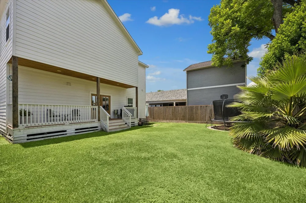 917 Moody Street Houston, TX 77009