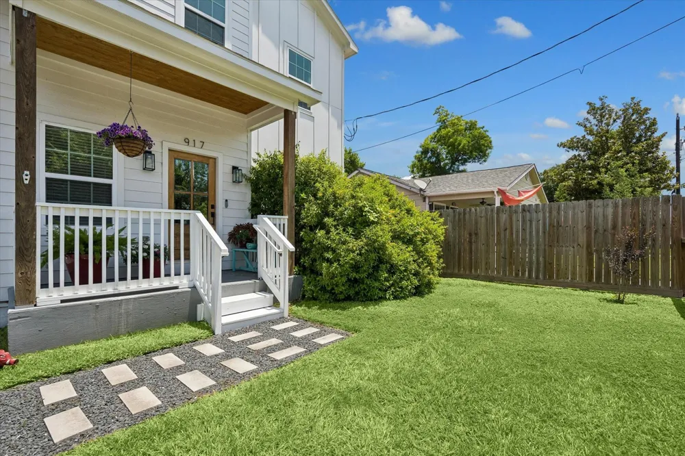 917 Moody Street Houston, TX 77009