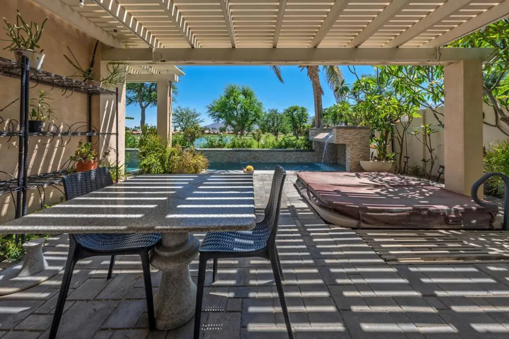 54027 Southern Hills La Quinta, CA 92253