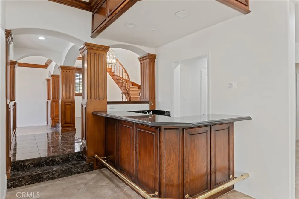 17830 Arvida Drive Granada Hills, CA 91344
