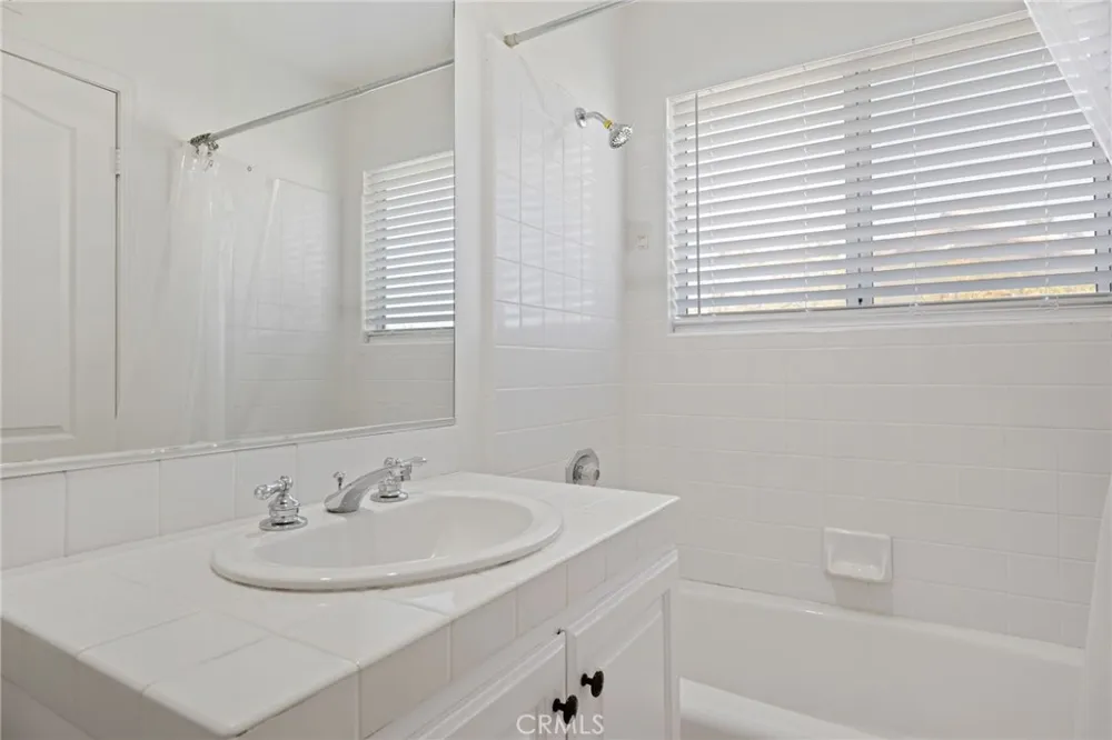 17830 Arvida Drive Granada Hills, CA 91344