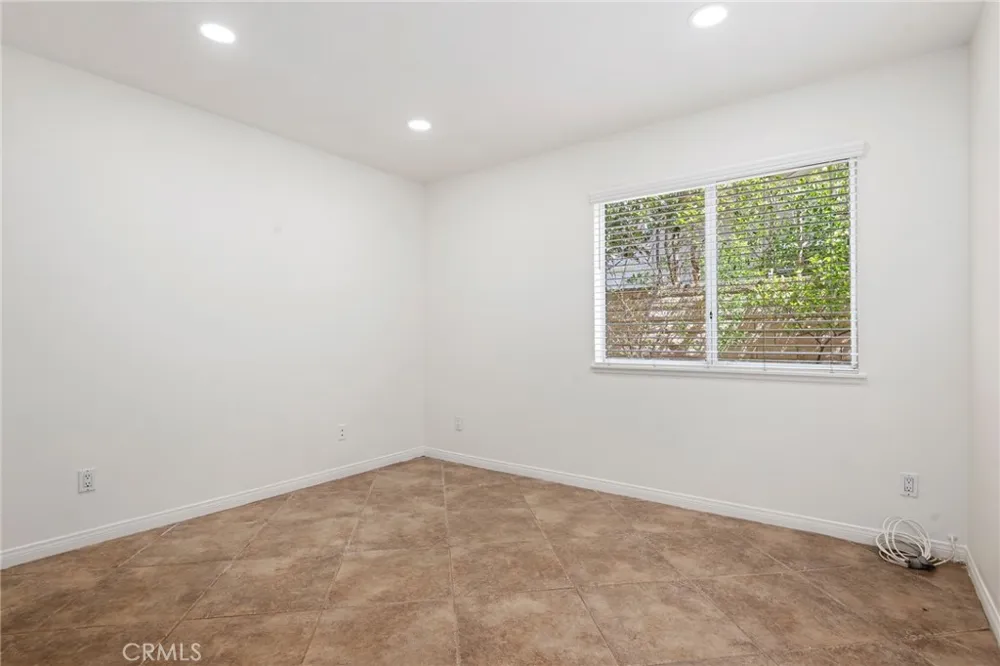 17830 Arvida Drive Granada Hills, CA 91344
