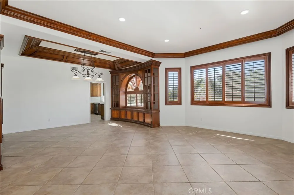 17830 Arvida Drive Granada Hills, CA 91344