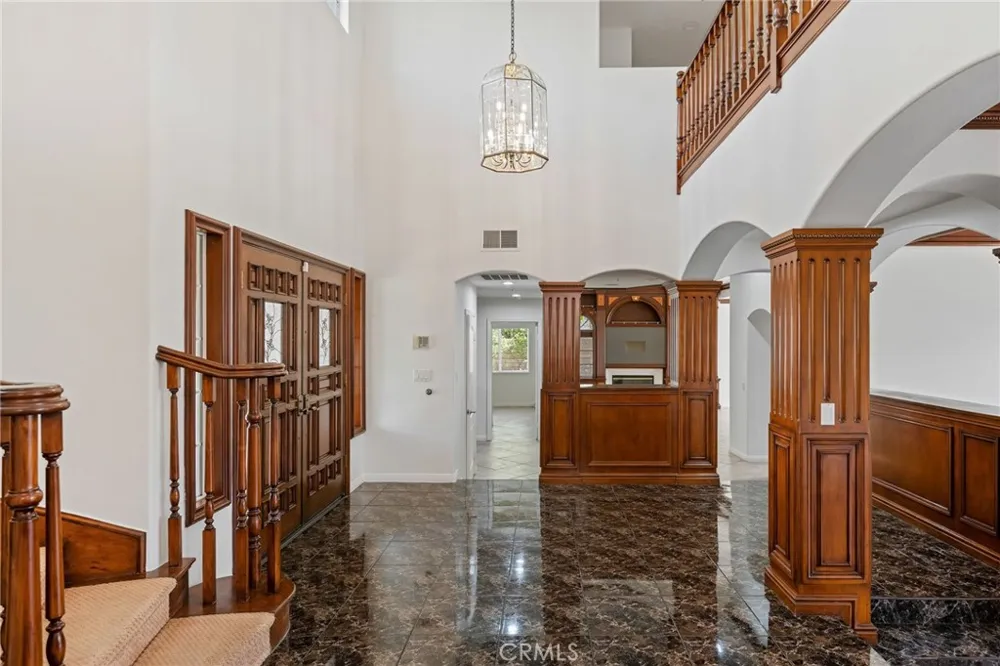 17830 Arvida Drive Granada Hills, CA 91344