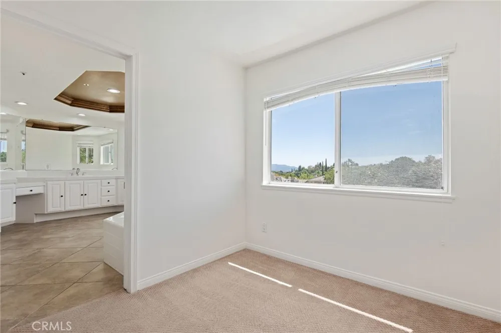 17830 Arvida Drive Granada Hills, CA 91344