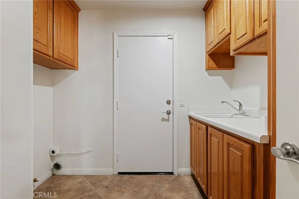 17830 Arvida Drive Granada Hills, CA 91344