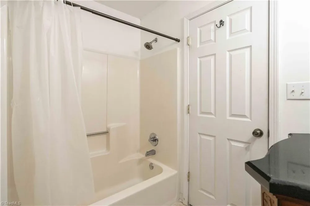 310 James Road Clemmons, NC 27012