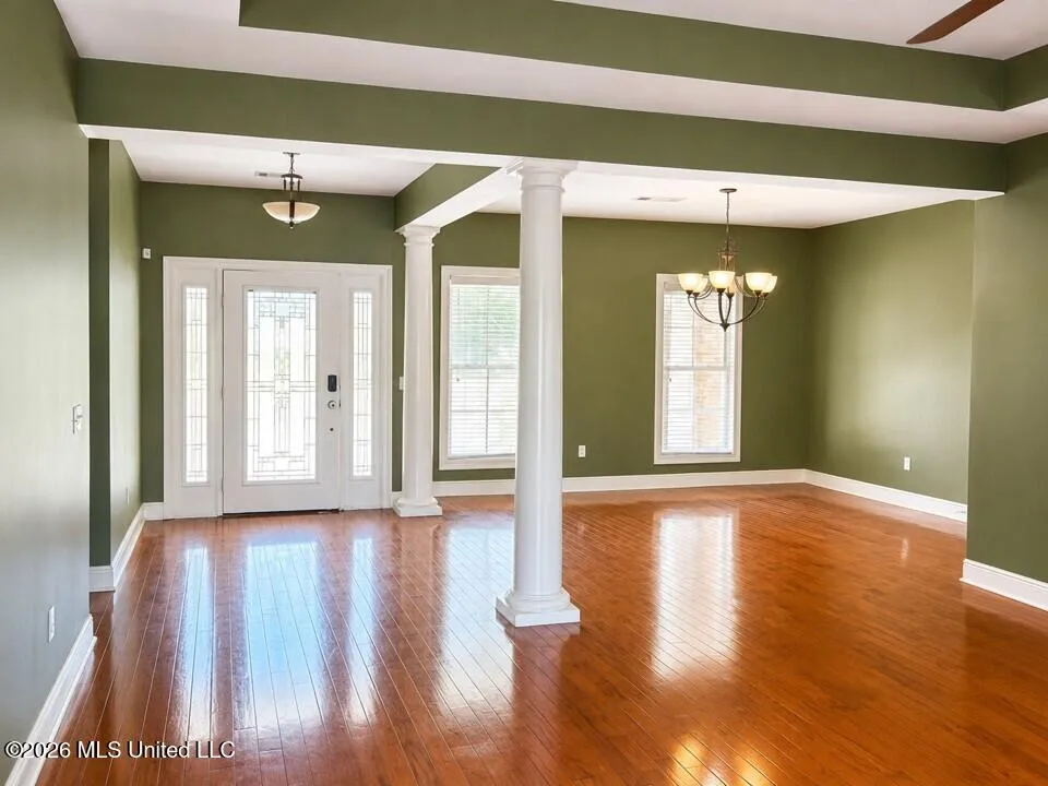 1869 Parkway Circle Toomsuba, MS 39364
