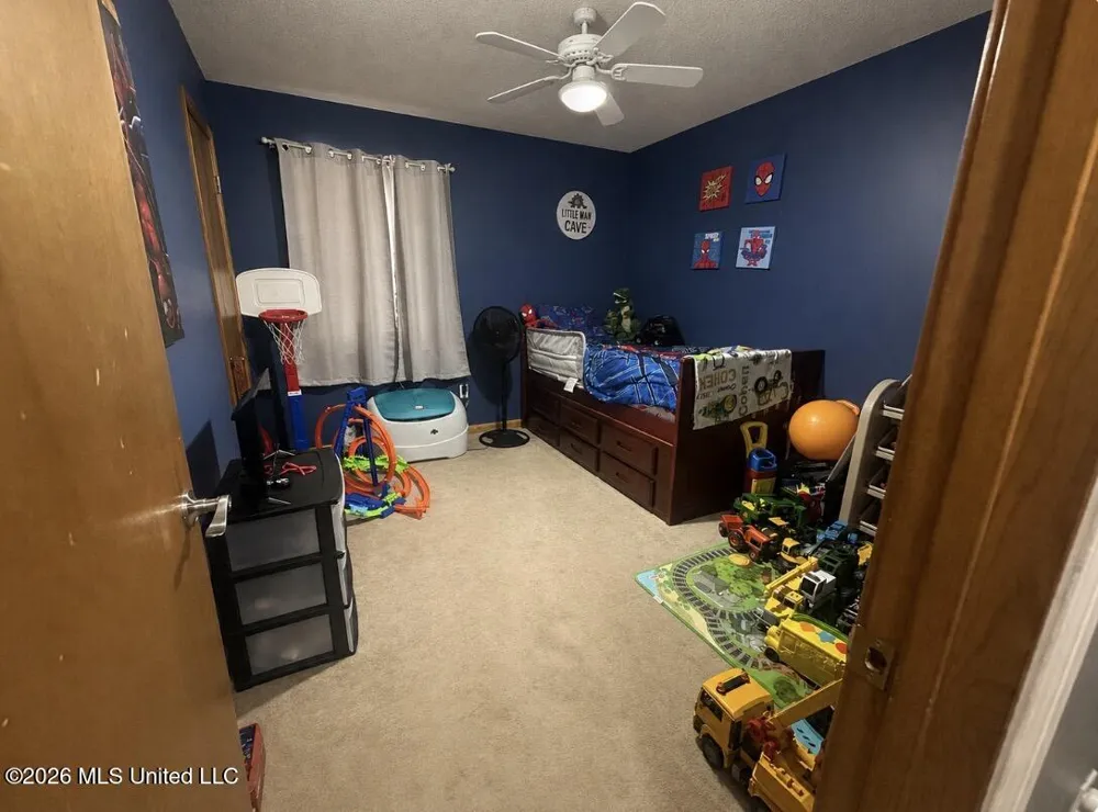 6 Honeycomb Road Wiggins, MS 39577