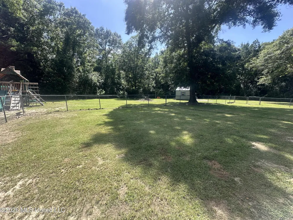 6 Honeycomb Road Wiggins, MS 39577