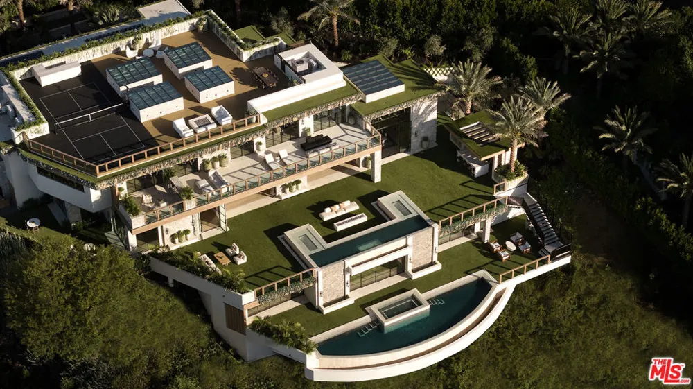 1360 Laurel Way Beverly Hills, CA 90210