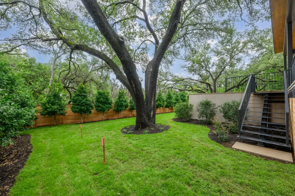 211 Westhaven Drive West Lake Hills, TX 78746