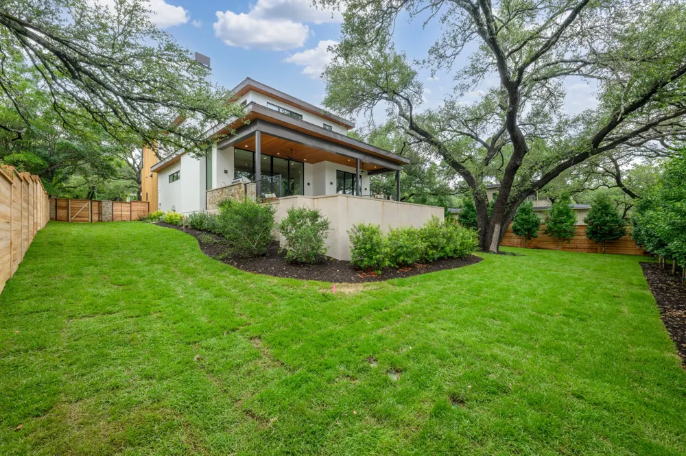 211 Westhaven Drive West Lake Hills, TX 78746