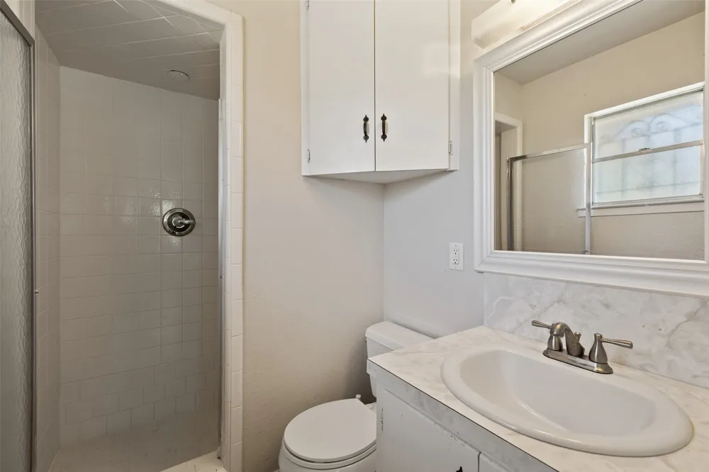 6571 County Road 340 Burnet, TX 78611