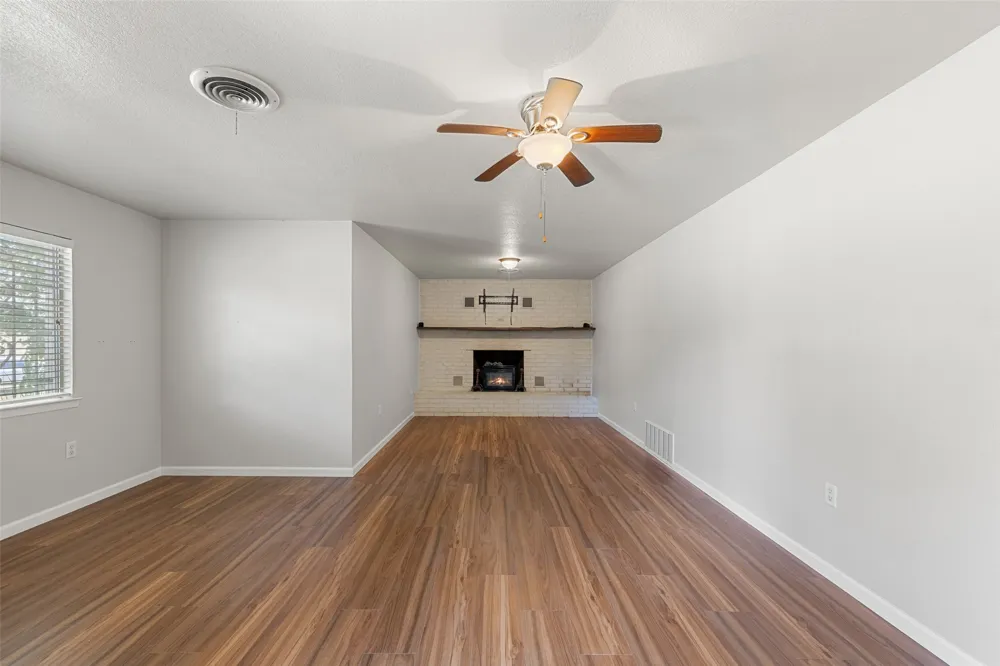 6571 County Road 340 Burnet, TX 78611