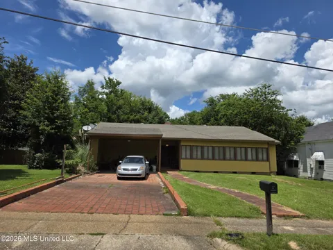 630 W Minnesota Avenue