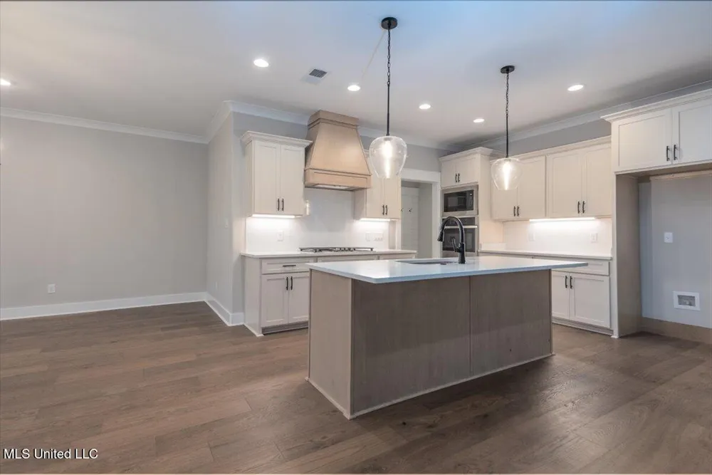 4257 Edison Drive Nesbit, MS 38651