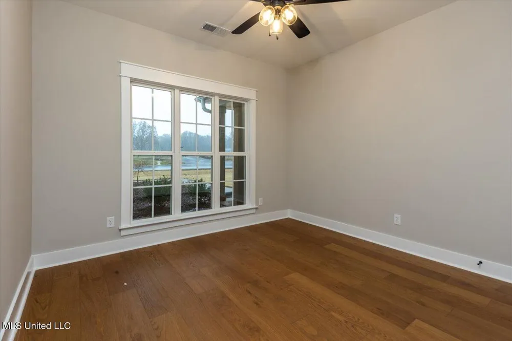 4257 Edison Drive Nesbit, MS 38651