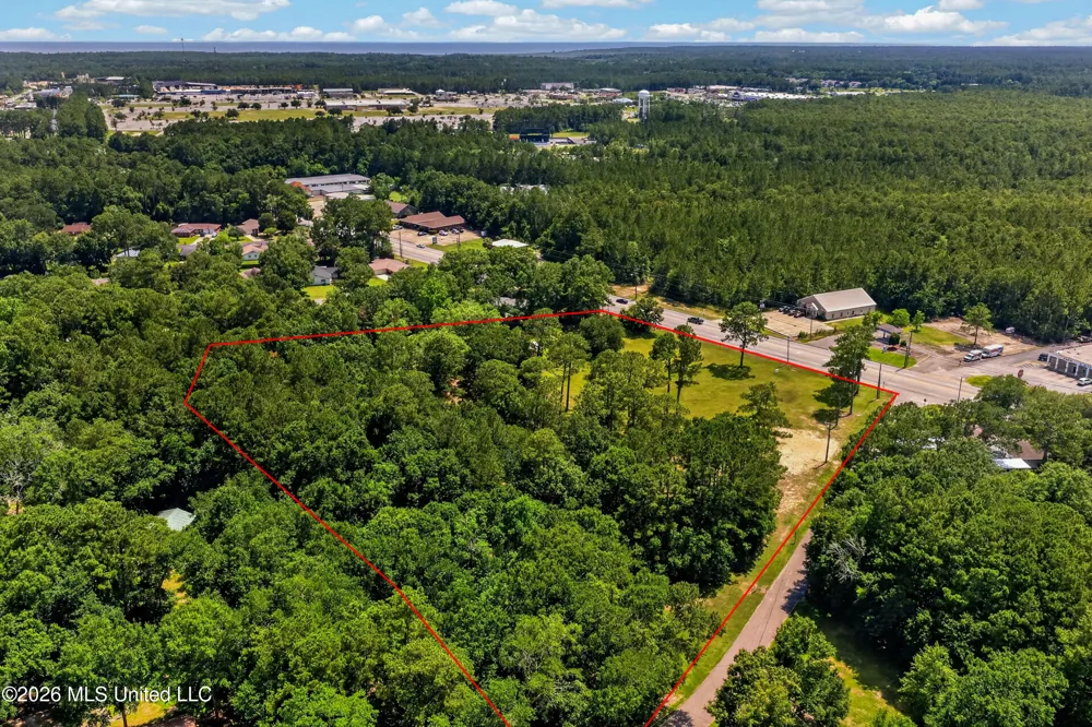 4212 Gautier Vancleave Road Gautier, MS 39553