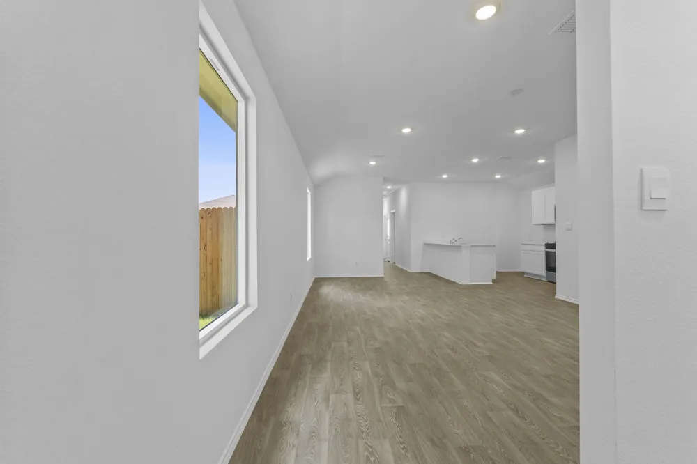 308 Nizao Lane Bastrop, TX 78602