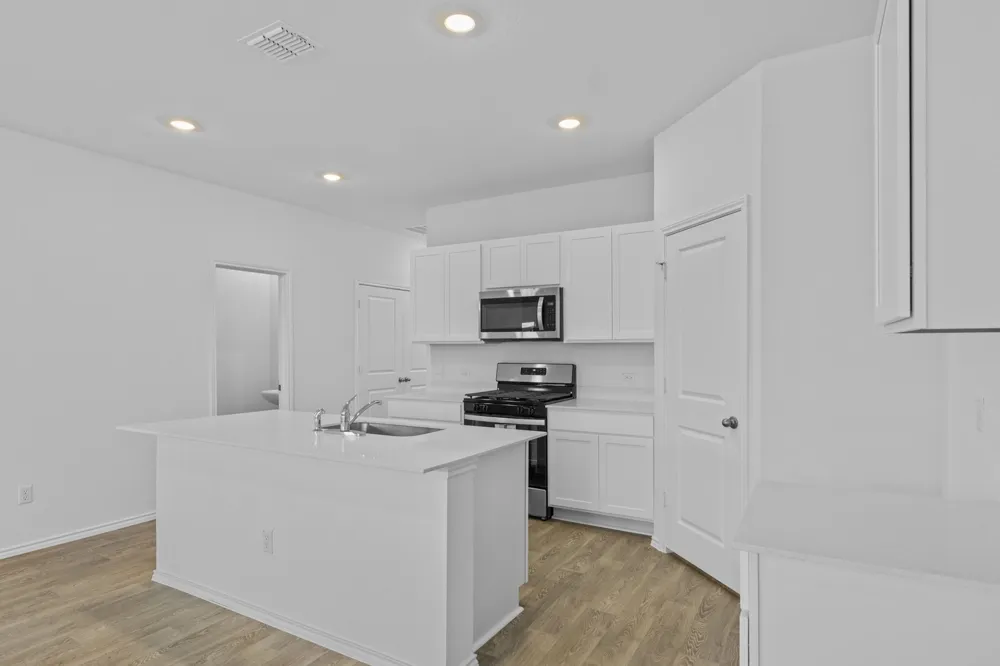 308 Nizao Lane Bastrop, TX 78602