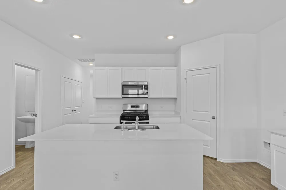 308 Nizao Lane Bastrop, TX 78602