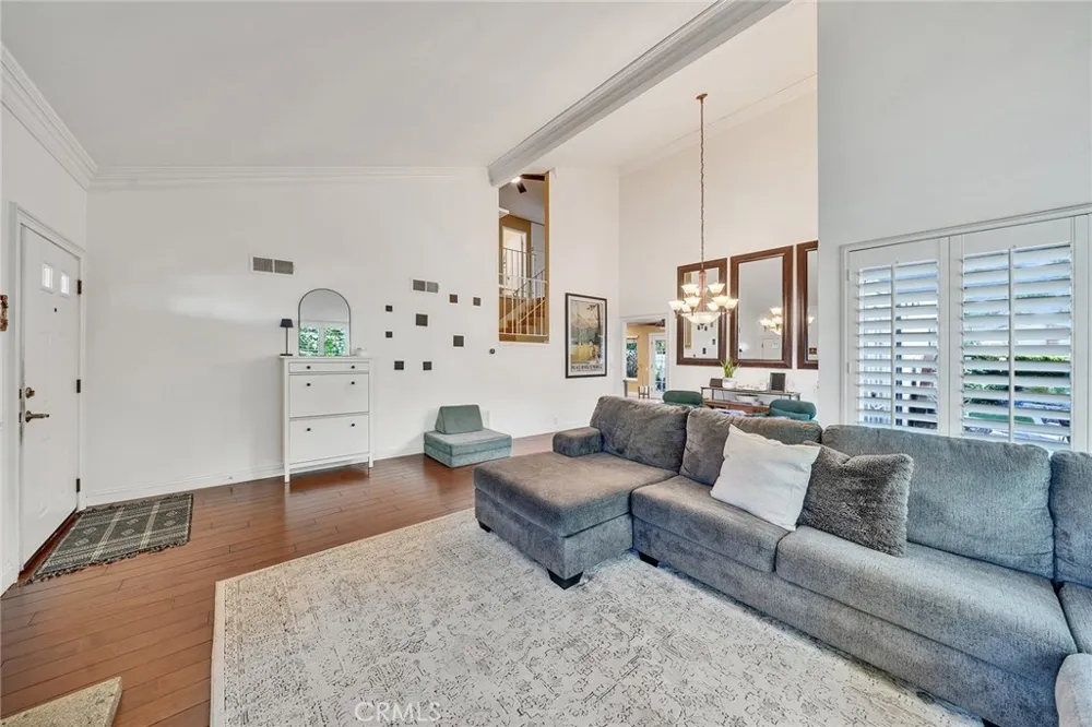 14751 Deer Park St Irvine, CA 92604