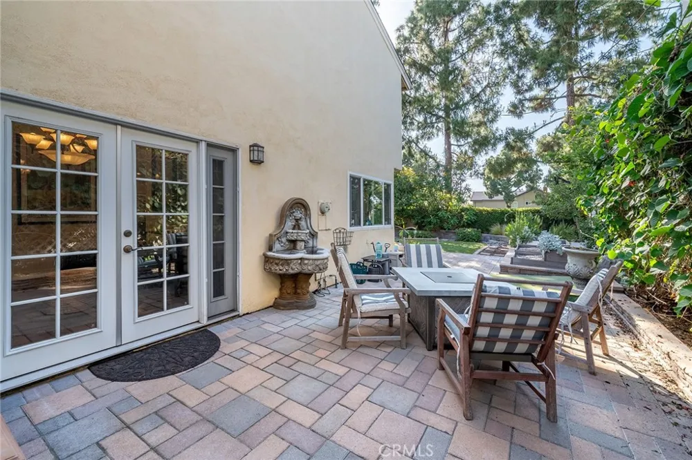 14751 Deer Park St Irvine, CA 92604