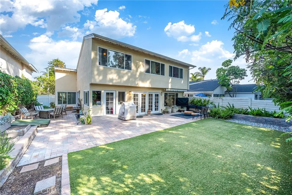14751 Deer Park St Irvine, CA 92604