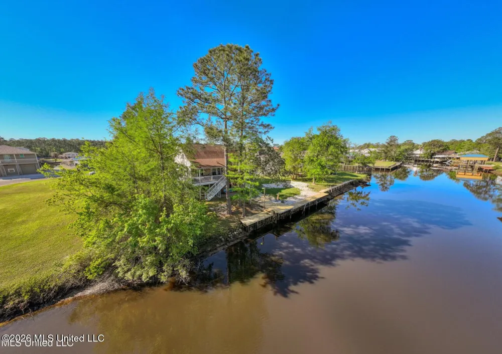 15012 Mary Street Kiln, MS 39556