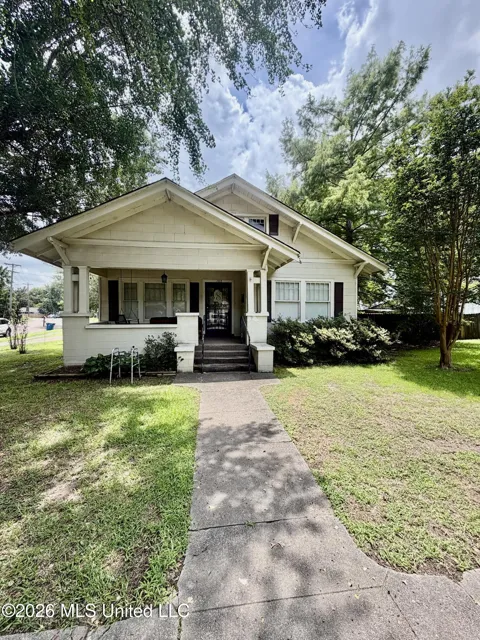 102 Elm Avenue